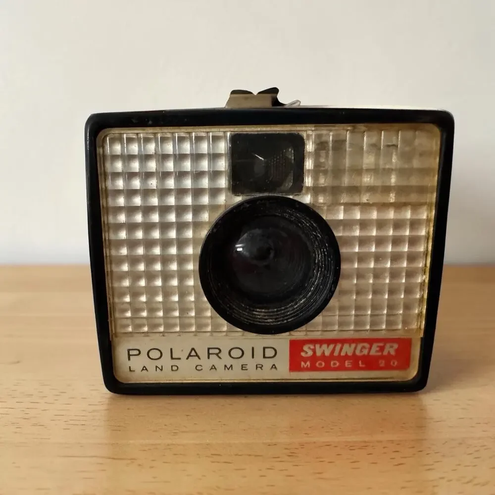 Vintage 1960s Polaroid Swinger Model 20 Land Camera Instant Film Cream Black Mod